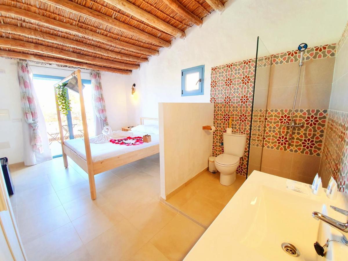B&B La Nava Suites Мохакар Екстериор снимка